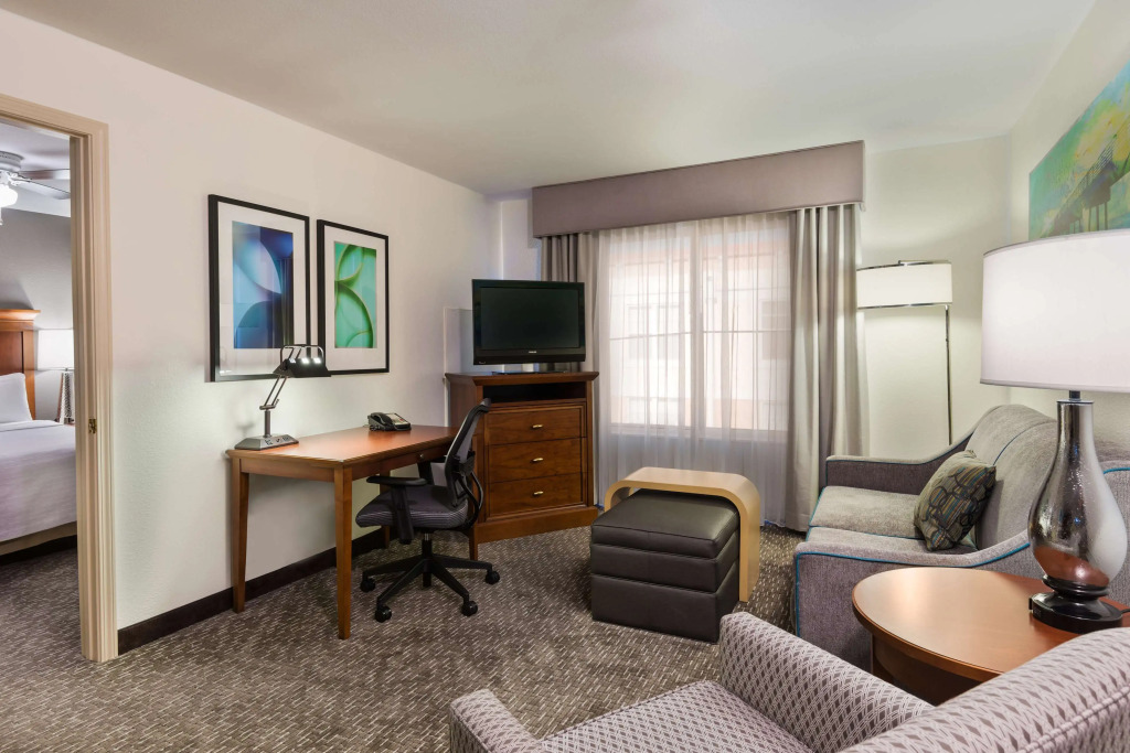 Homewood Suites by Hilton Jacksonville-South/St. Johns Ctr