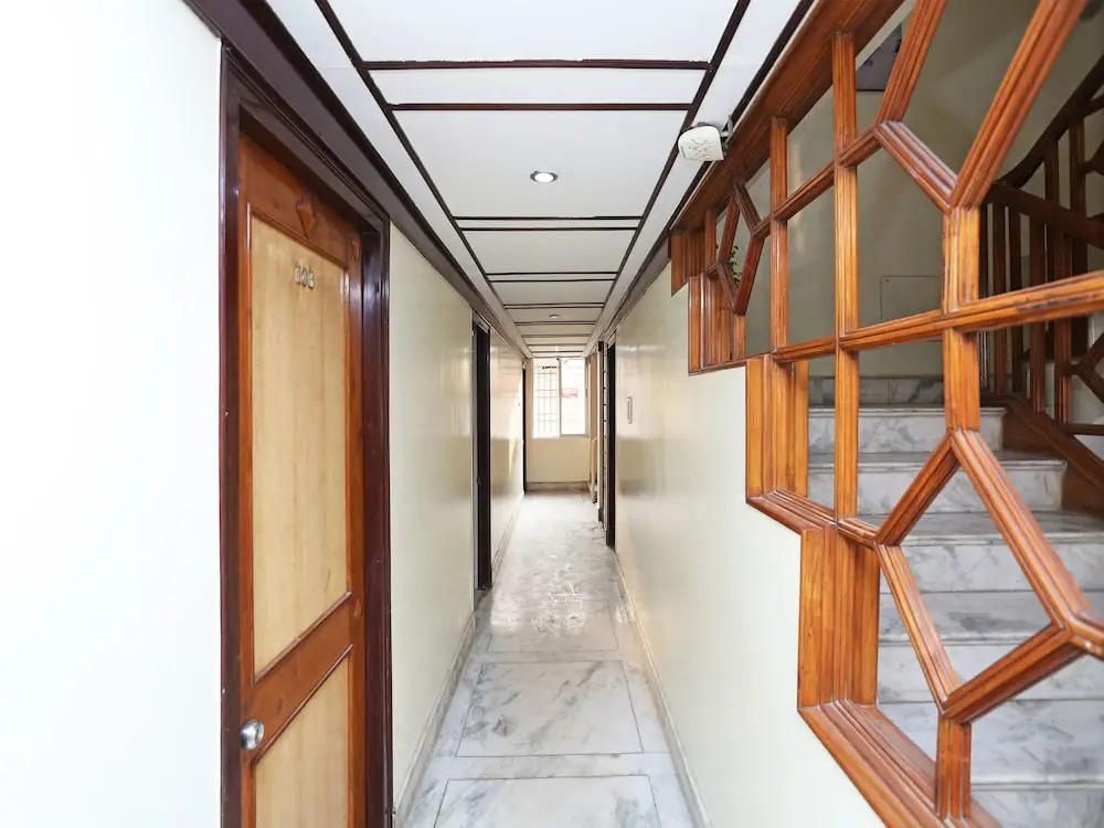OYO 7838 Amrit Regency