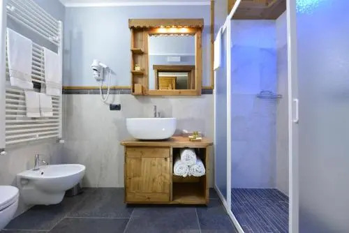 M4478 Mollino Rooms