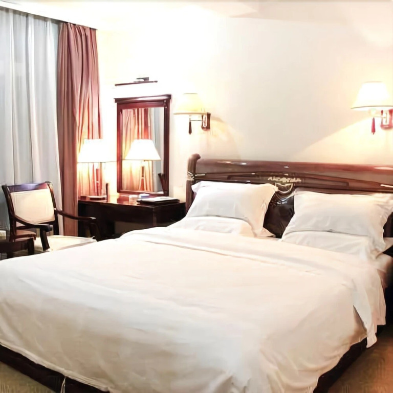 Lanzhou Huachen Hotel