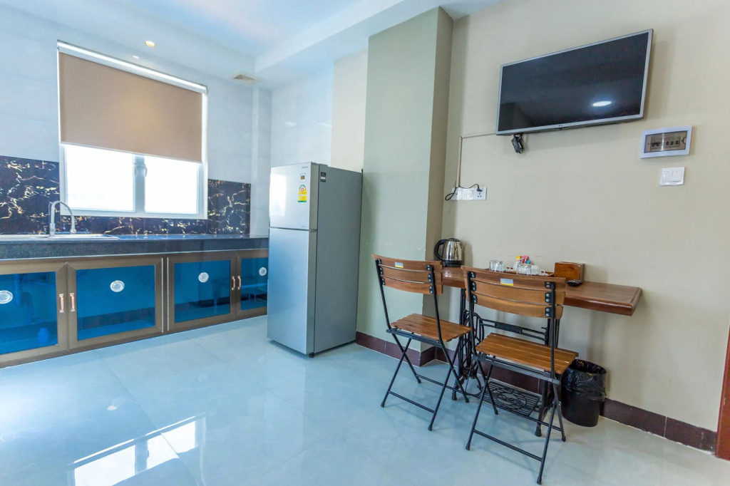 Botum Palace Hotel