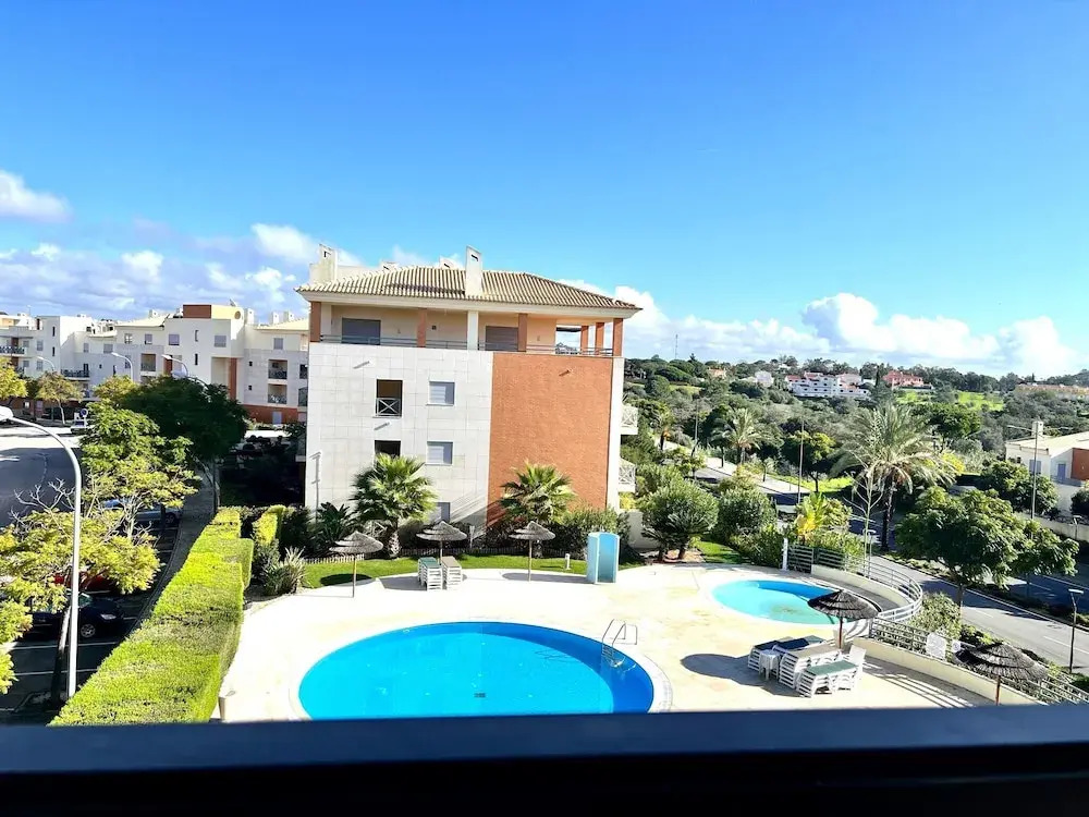 Albufeira Modern 3 With Pool by Homing
