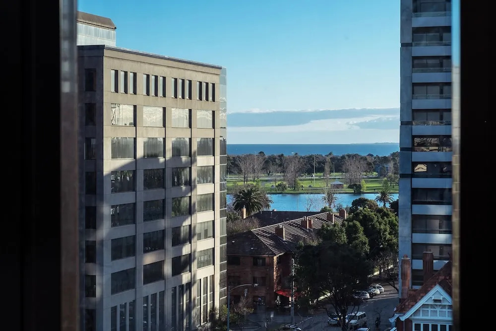 DreamHost Apartments at Parque