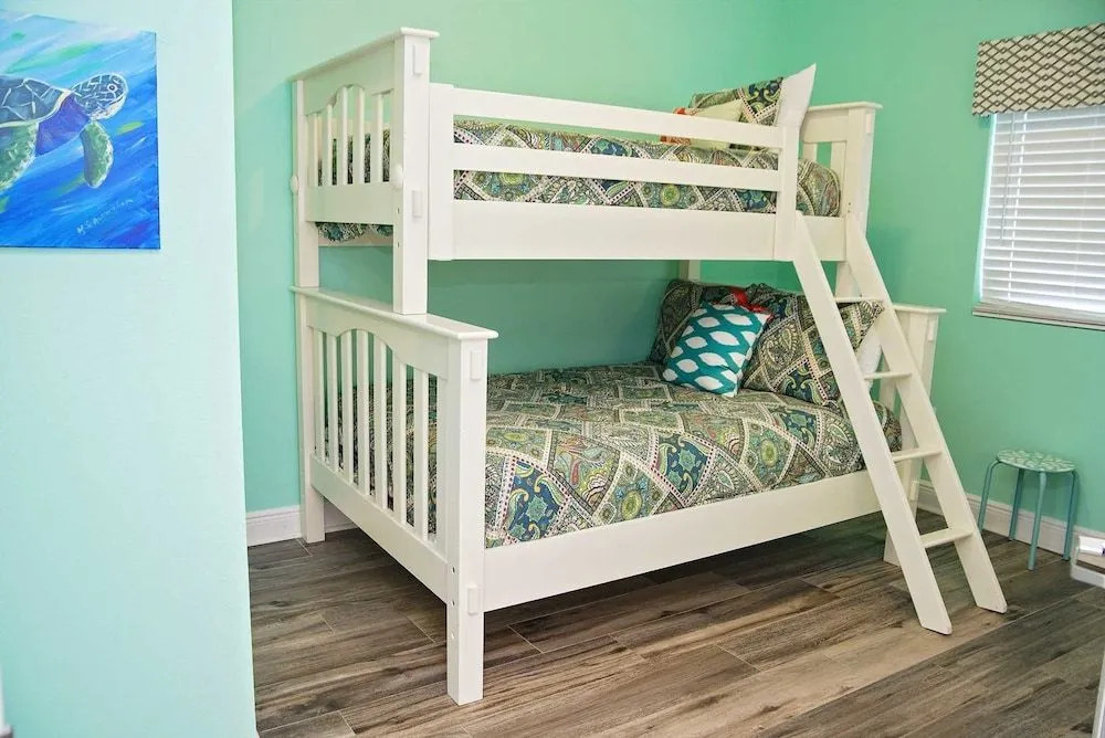 San Carlos 706 3 Bedrooms 3 Bathrooms Condo