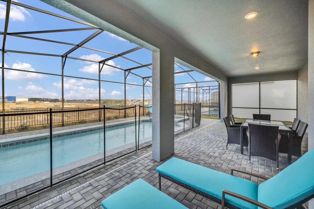 Brand New 9Bd Mansion Pool/ Spa At Windsor Island, Davenport, US