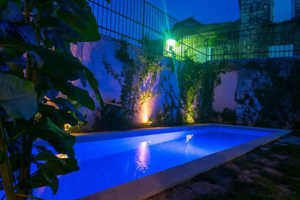 Villa Potoka Palace 4 Bedroom Villa Central And Private Setting