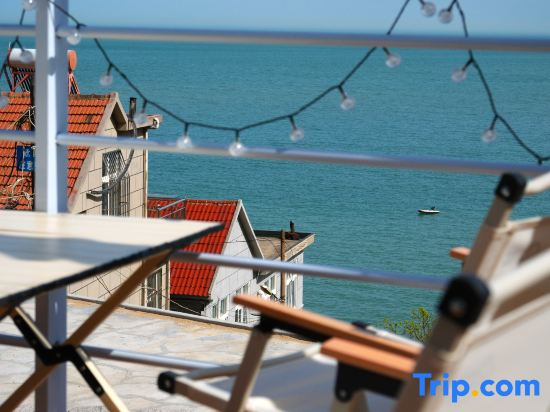 Qingdao Yuehai Scenic Apartment (Laoshan Scenic Area)