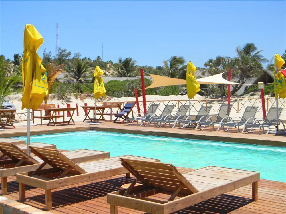 Palm Grove Lodge