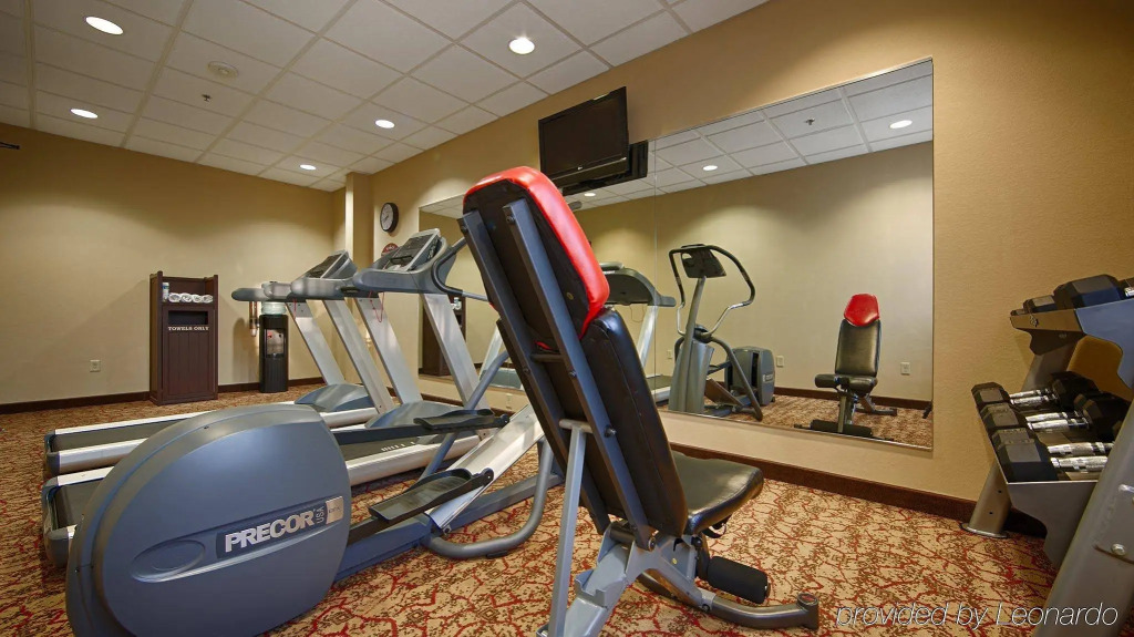 Best Western PLUS Cimarron Hotel & Suites