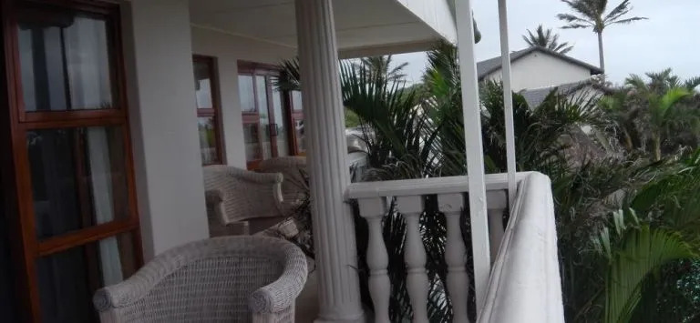 Empoza Sea View Guest House