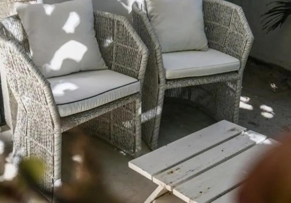 Playa Mambo Eco Cabanas