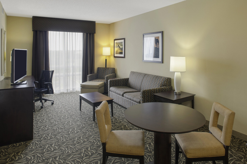 Holiday Inn Ardmore by IHG