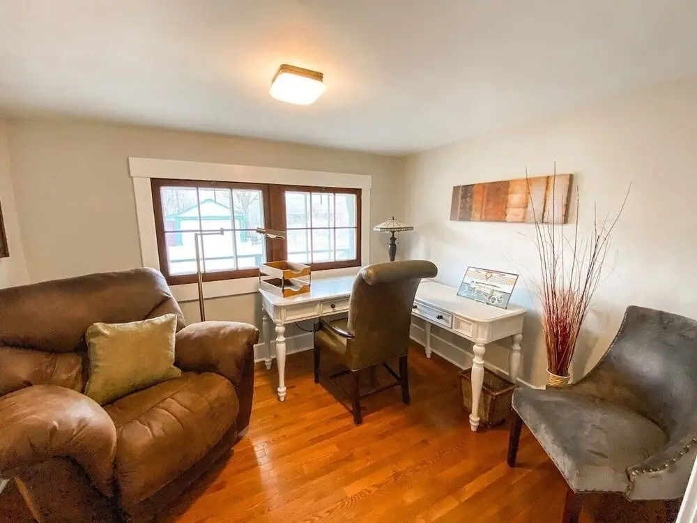 2622 N Nevada