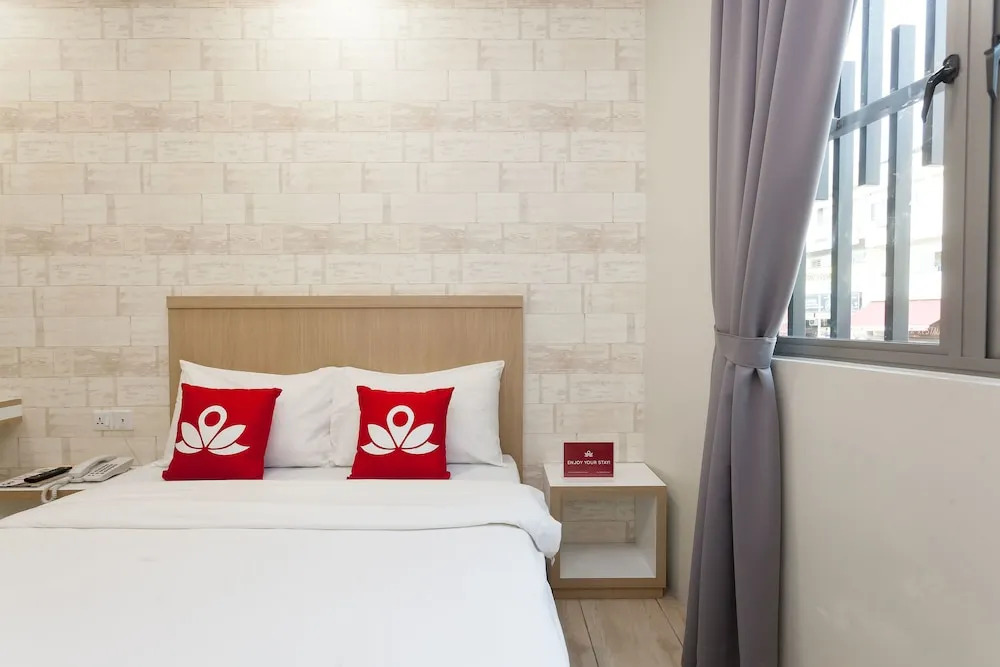 ZEN Rooms Damansara Uptown