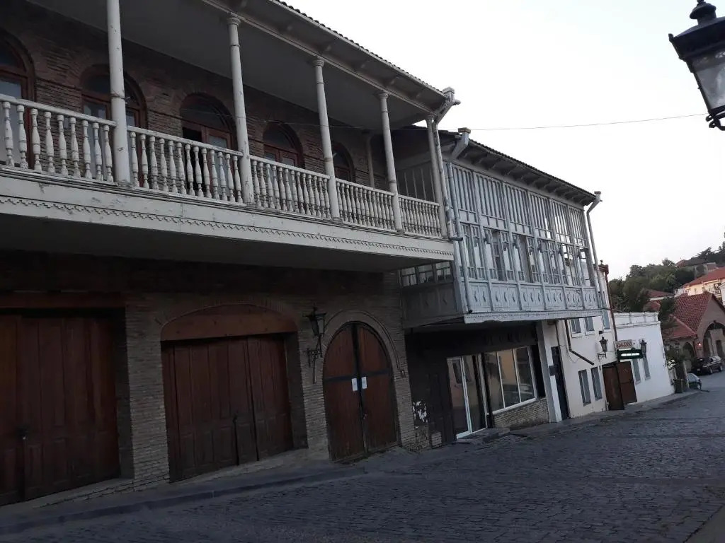 MANGO Guesthouse