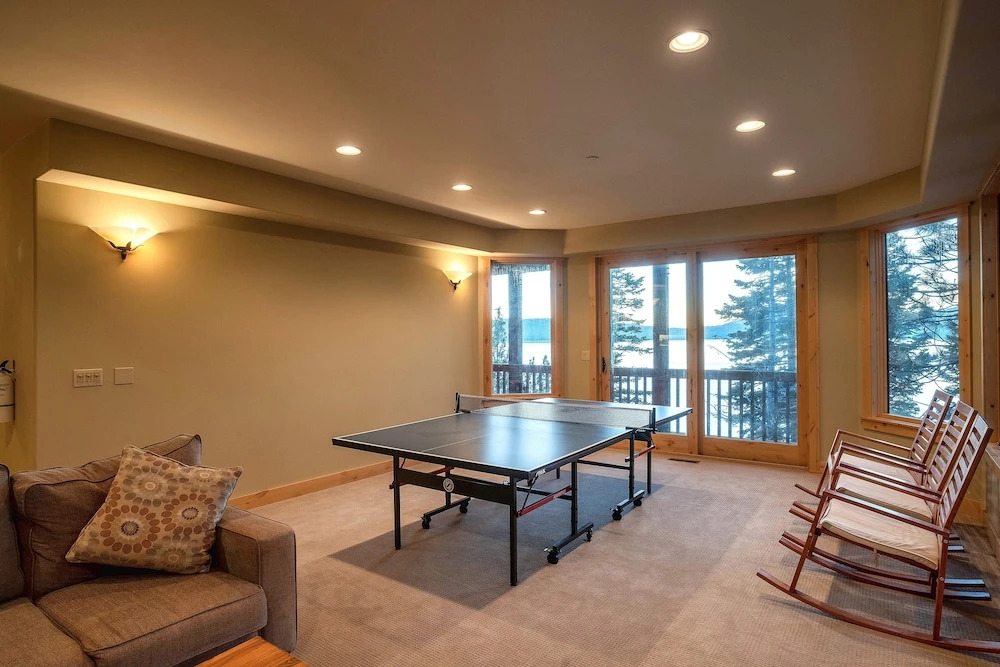 Luxe Near Meeks Bay W/ Unbeatable Tahoe Views 6 Bedroom Home