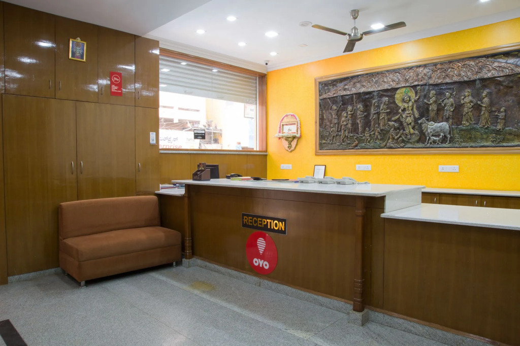 Via NAR Comforts - Gandhi Bazaar