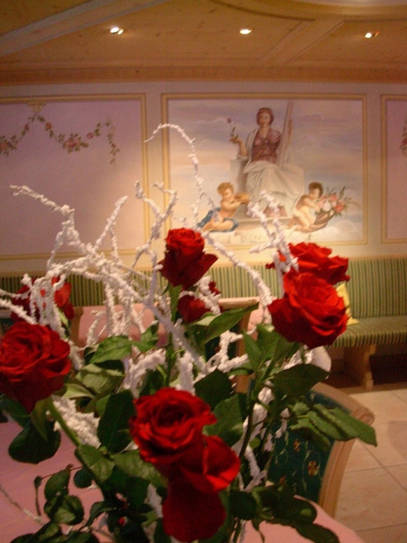 Hotel Garni Concordia - Dolomites Home