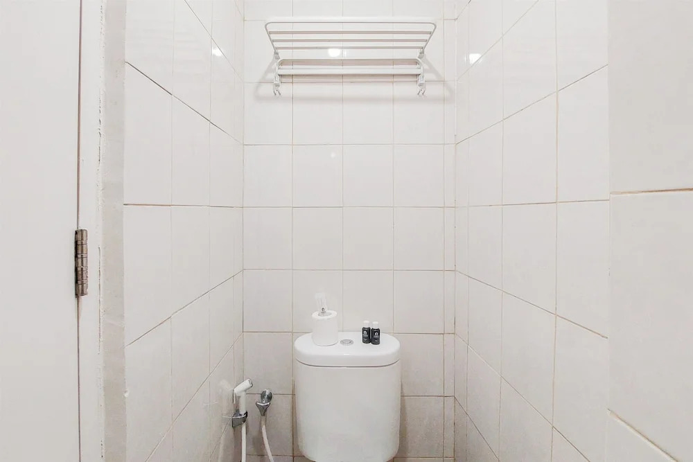 Simply And Homey Studio At Poris 88 Apartment
