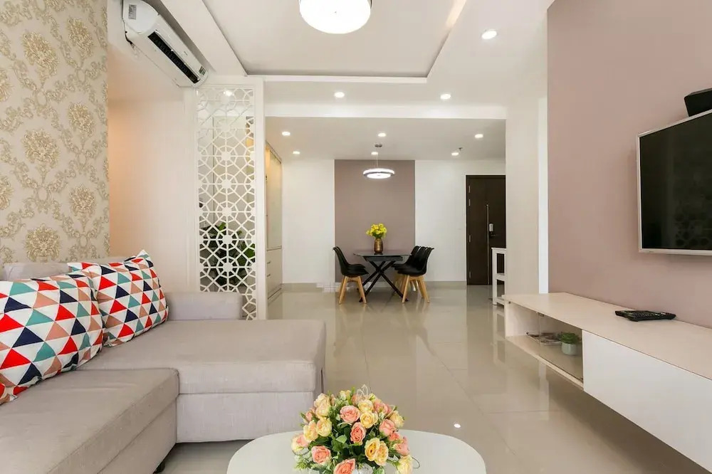 Rivergate Luxe - Central Saigon Stay