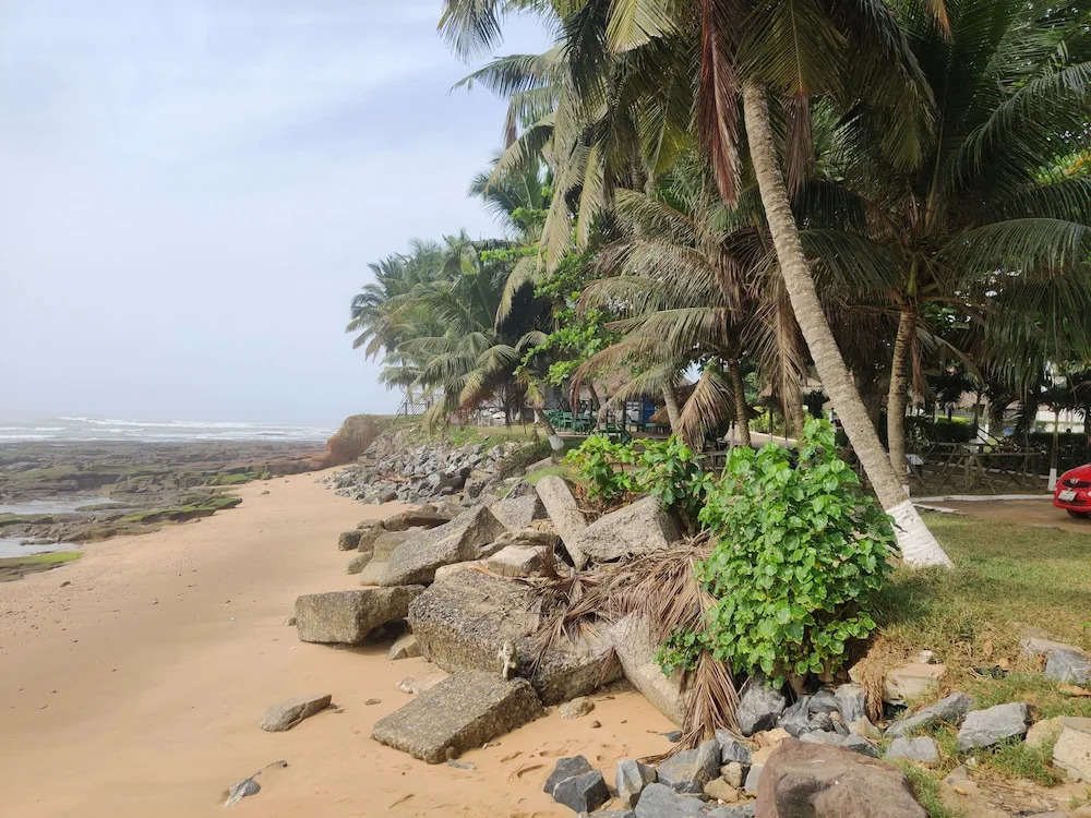 Beach Road Oasis