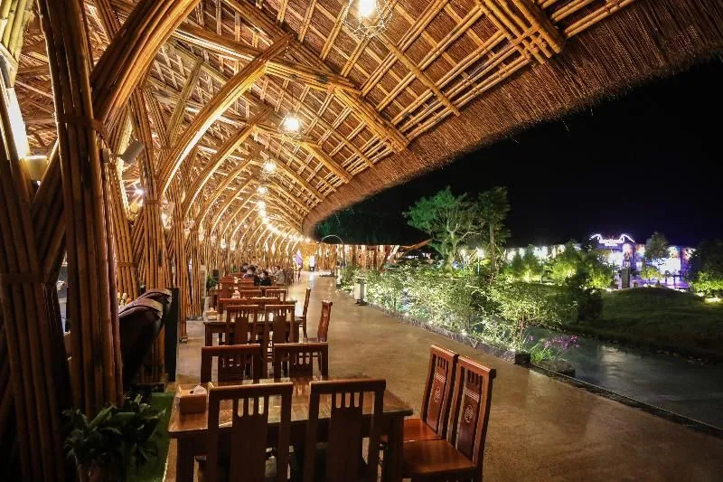 Moc Chau Island - Mountain Park and Resort