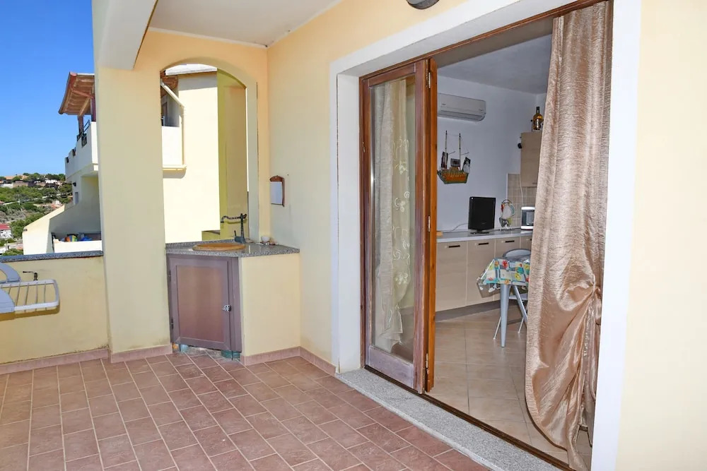 Apartment With Pool Ideal for Families