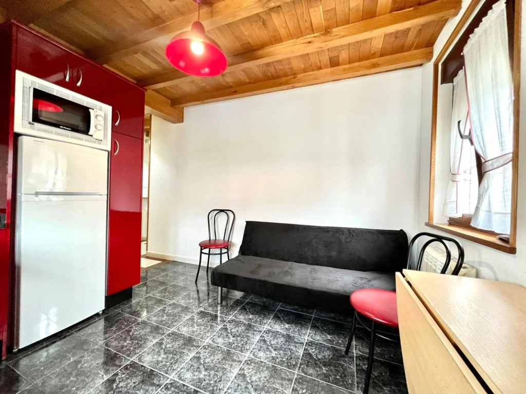 Casa de 3 dormitorios con Wifi en finca compartida