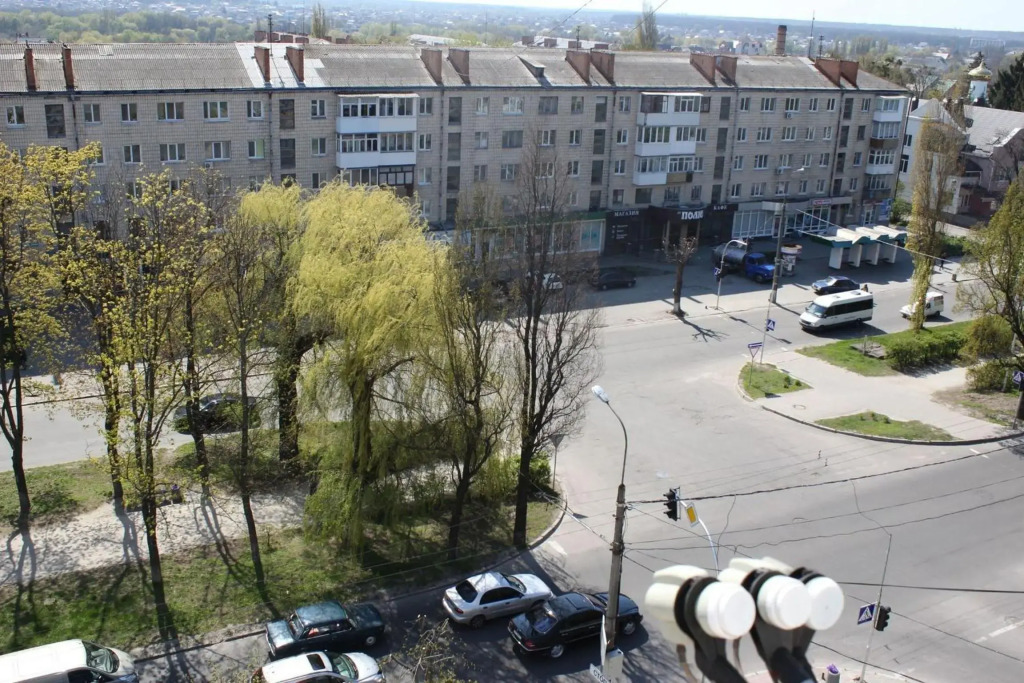 Apartment on Vasylia Stusa St, 2