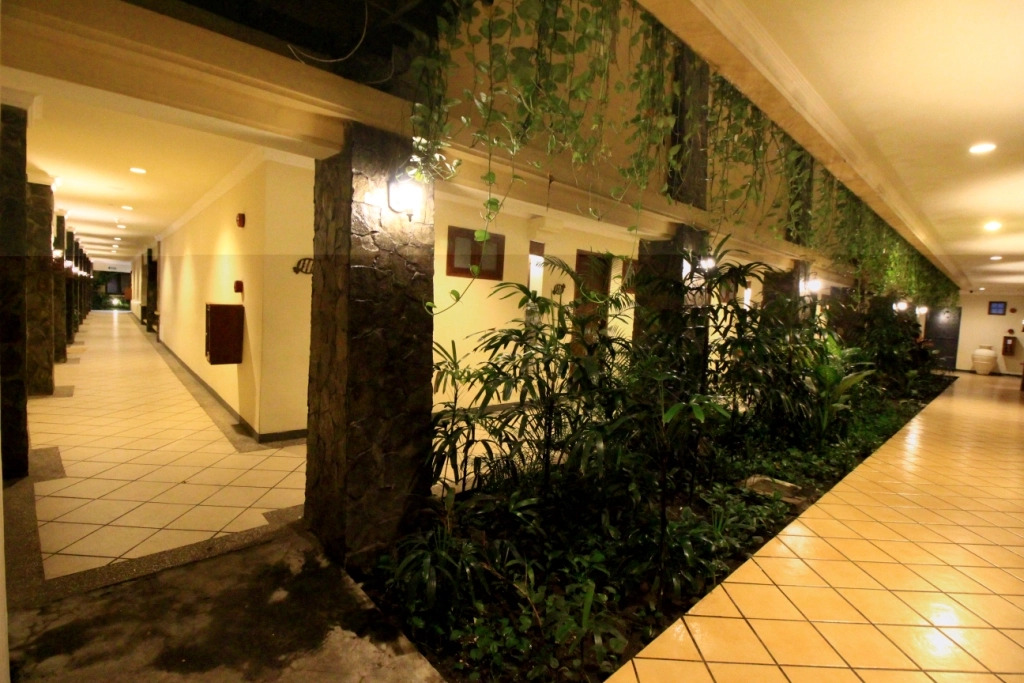 Lotus Garden Hotel