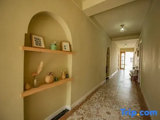 Turks Pacifier Elephant Homestay