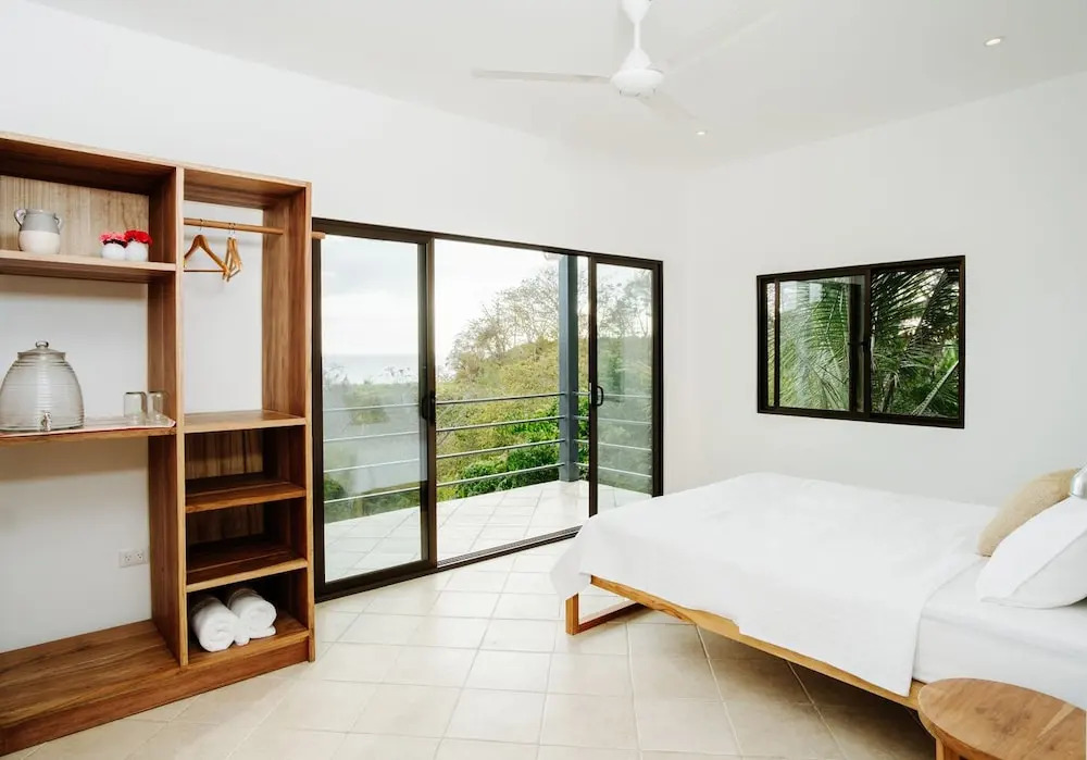 Vivo Nosara Hotel