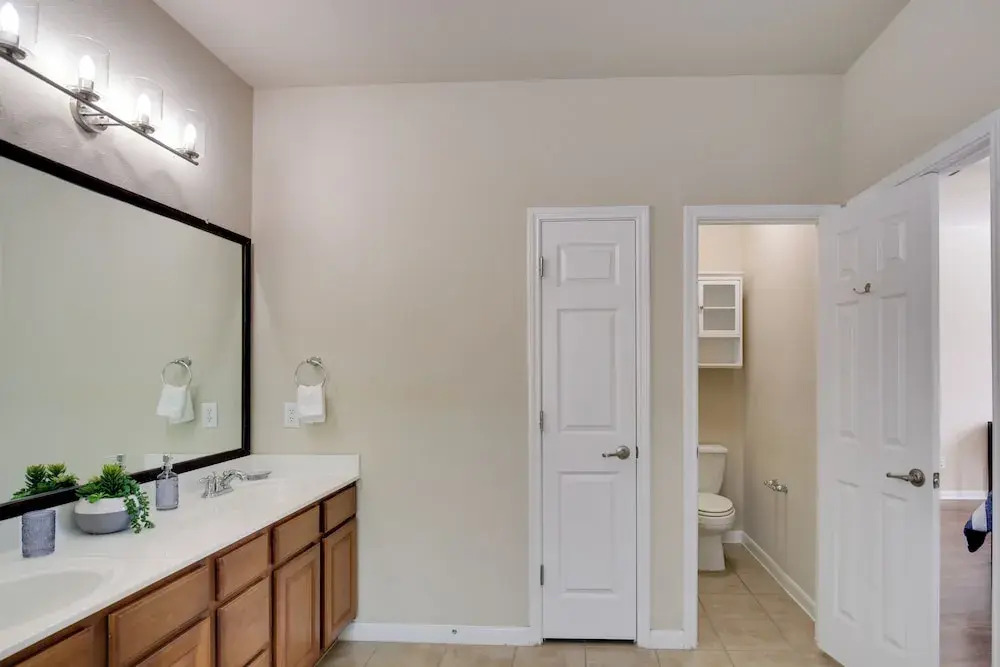 4 Mi to TPC San Antonio: Cozy Getaway w/ Deck