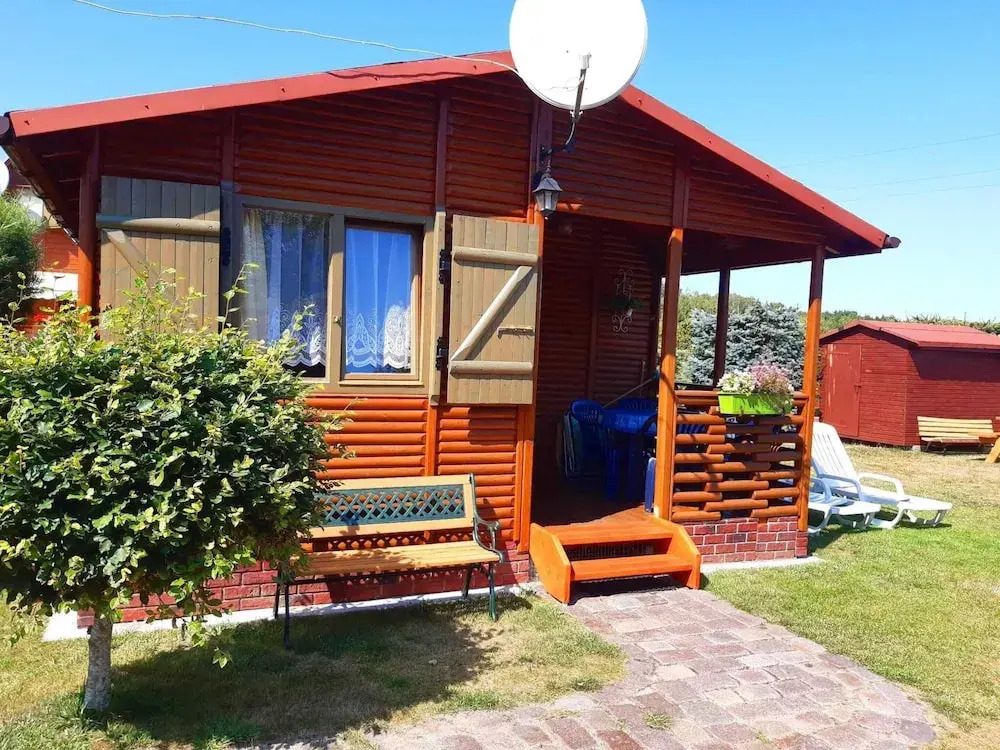 Holiday Cottages for 4 People, Rusinowo