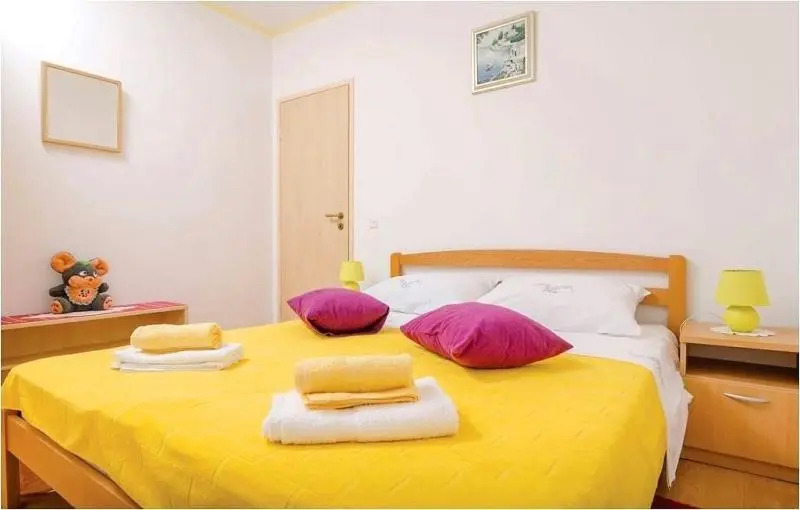 Apartment Varezic