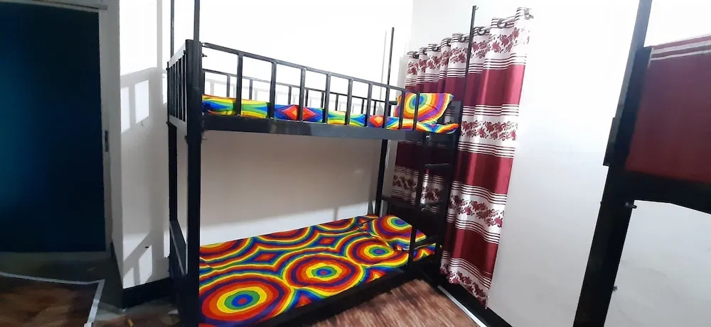 Bachelor Point Home Stay