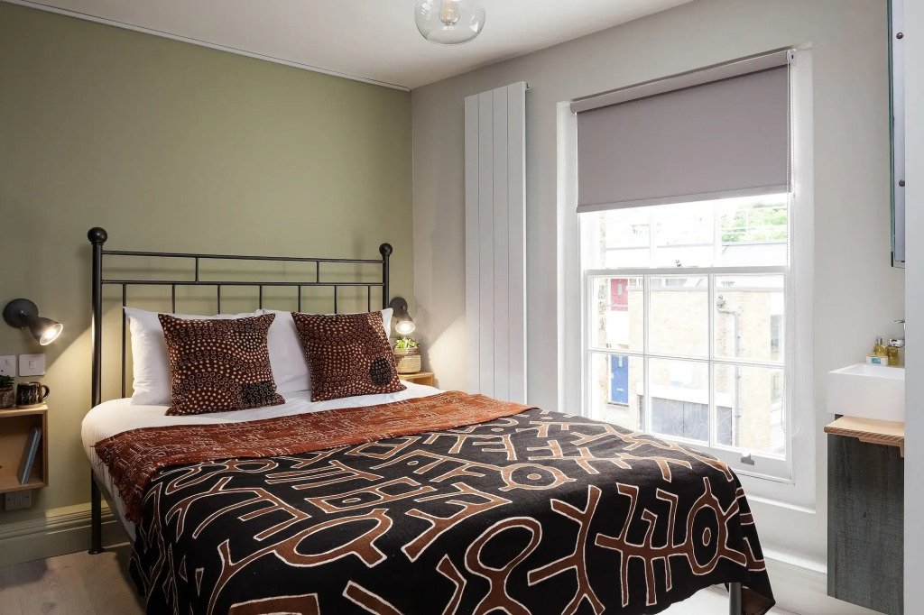 Peckham Rooms Hotel by Belvilla London