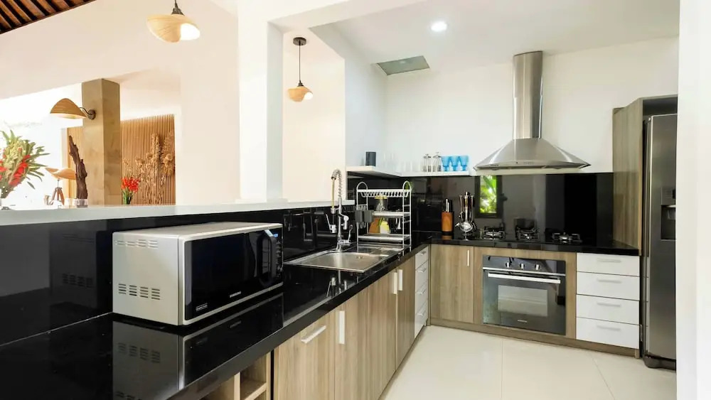 Villa Camilla 2 by Villa Finder