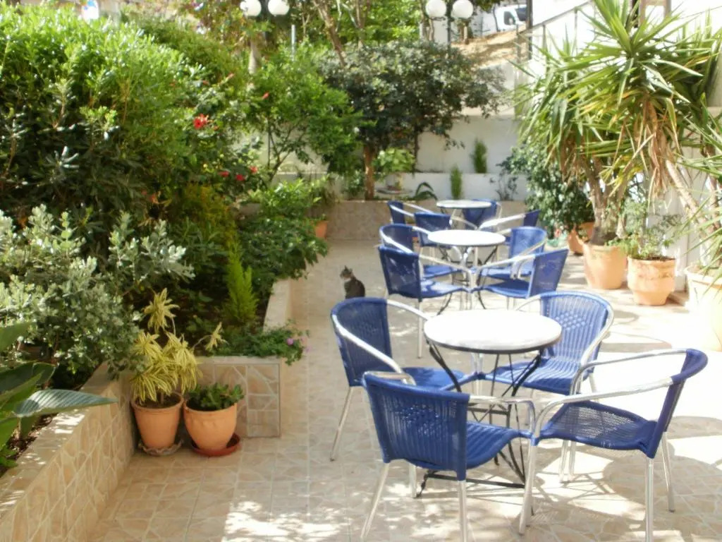 Athinaikon Hotel