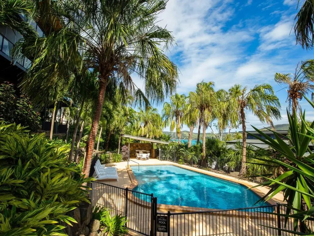 Shorelines 23 Hamilton Island 2 Bedroom Ocean View  Near Marina With Golf Buggy