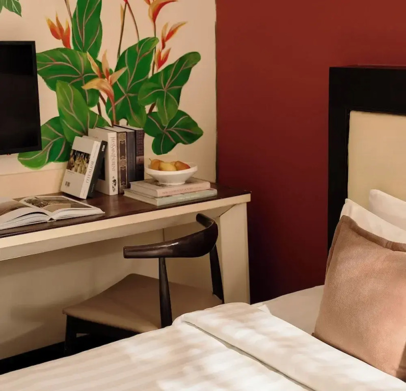 Asian Ruby Hotel & Spa - 122F Bui Thi Xuân Street