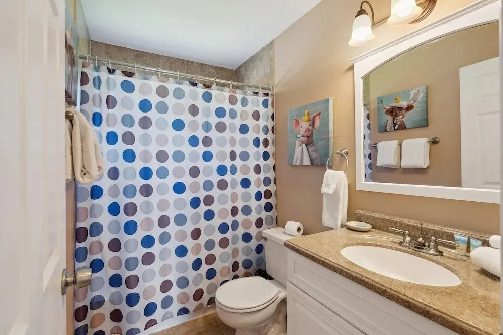 Sweetwater Club 3 Bedroom Condo 7 miles to Disney 3 Condo