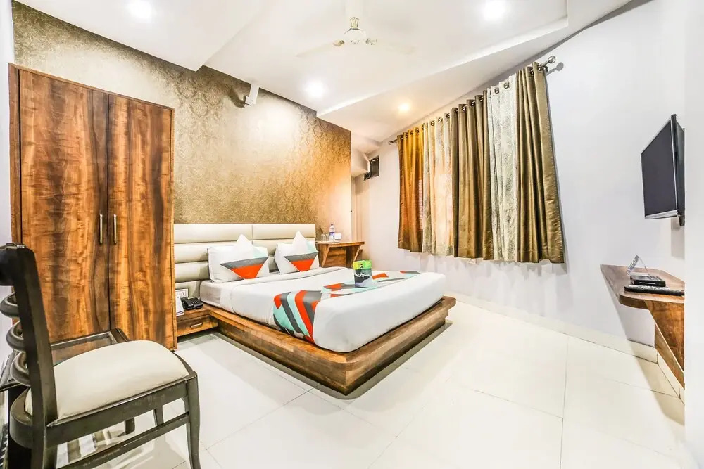 Hotel Rock On by OYO Rooms