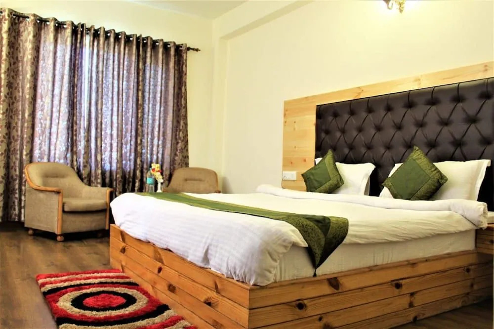 Aash Manali Retreat Spa & Resort