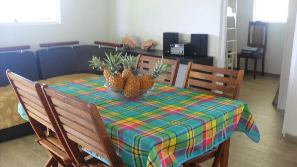 House With One Bedroom In Le Gosier With Enclosed Garden And Wifi 1 Km From The Beach