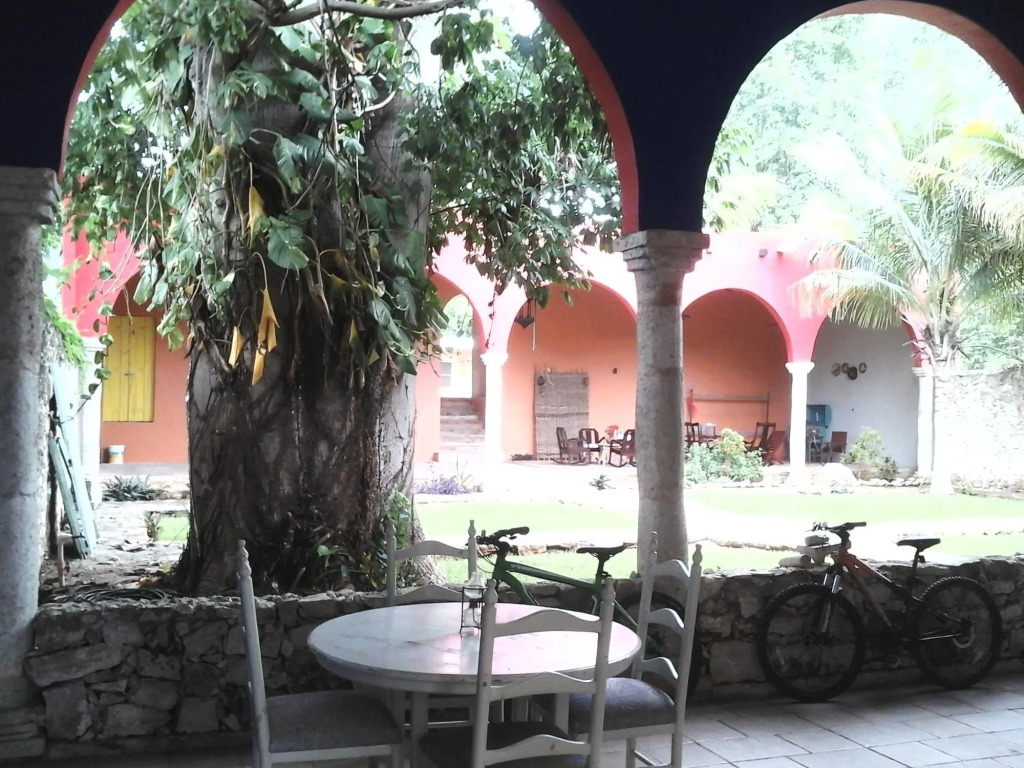 Hotel Tunich Beh
