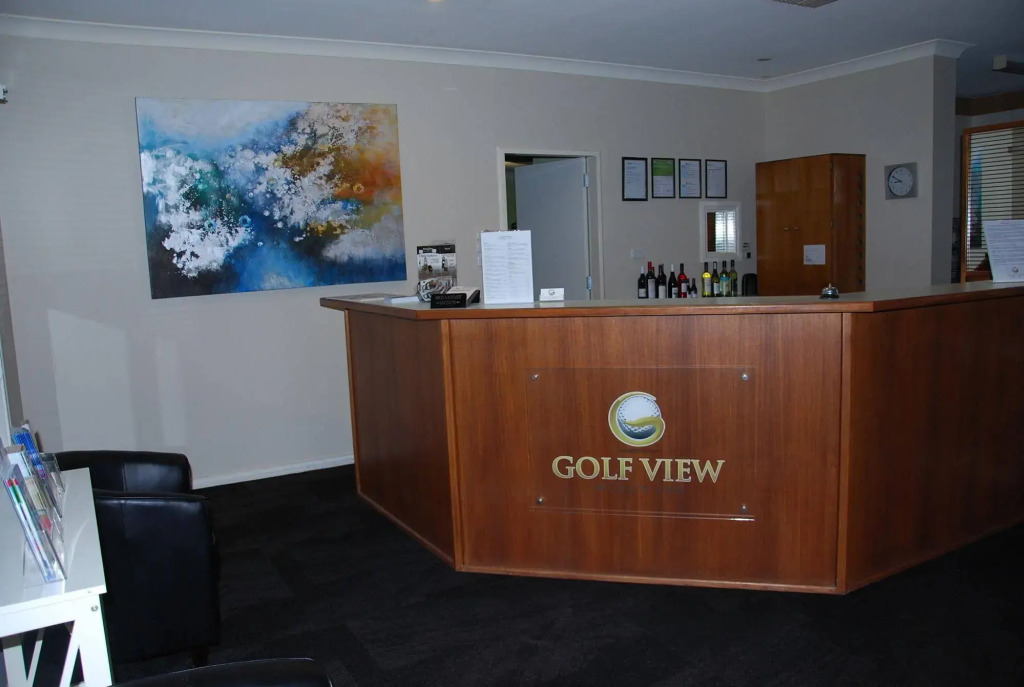 Golfview Motor Inn