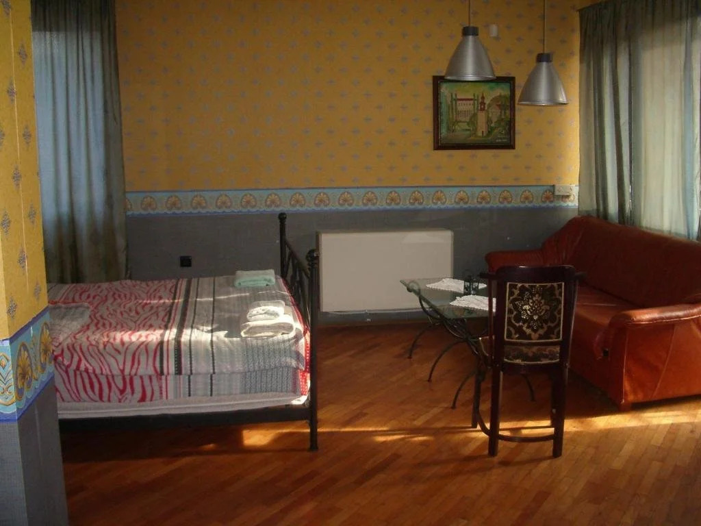 Maystorov Guest House