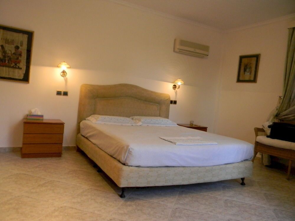 Beachfront Luxury Rhodes Villa 5 Bedrooms Sleeps 14 Villa Maria Kiotari