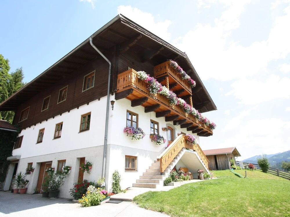 Spacious Apartment in Wagrain With Balcony